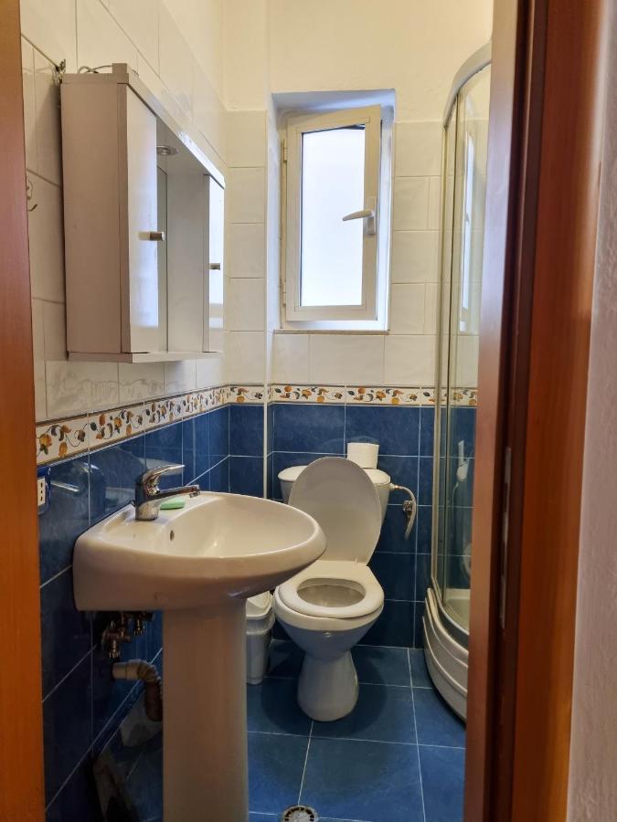 Cozy Apartment In City Center Тирана Екстер'єр фото